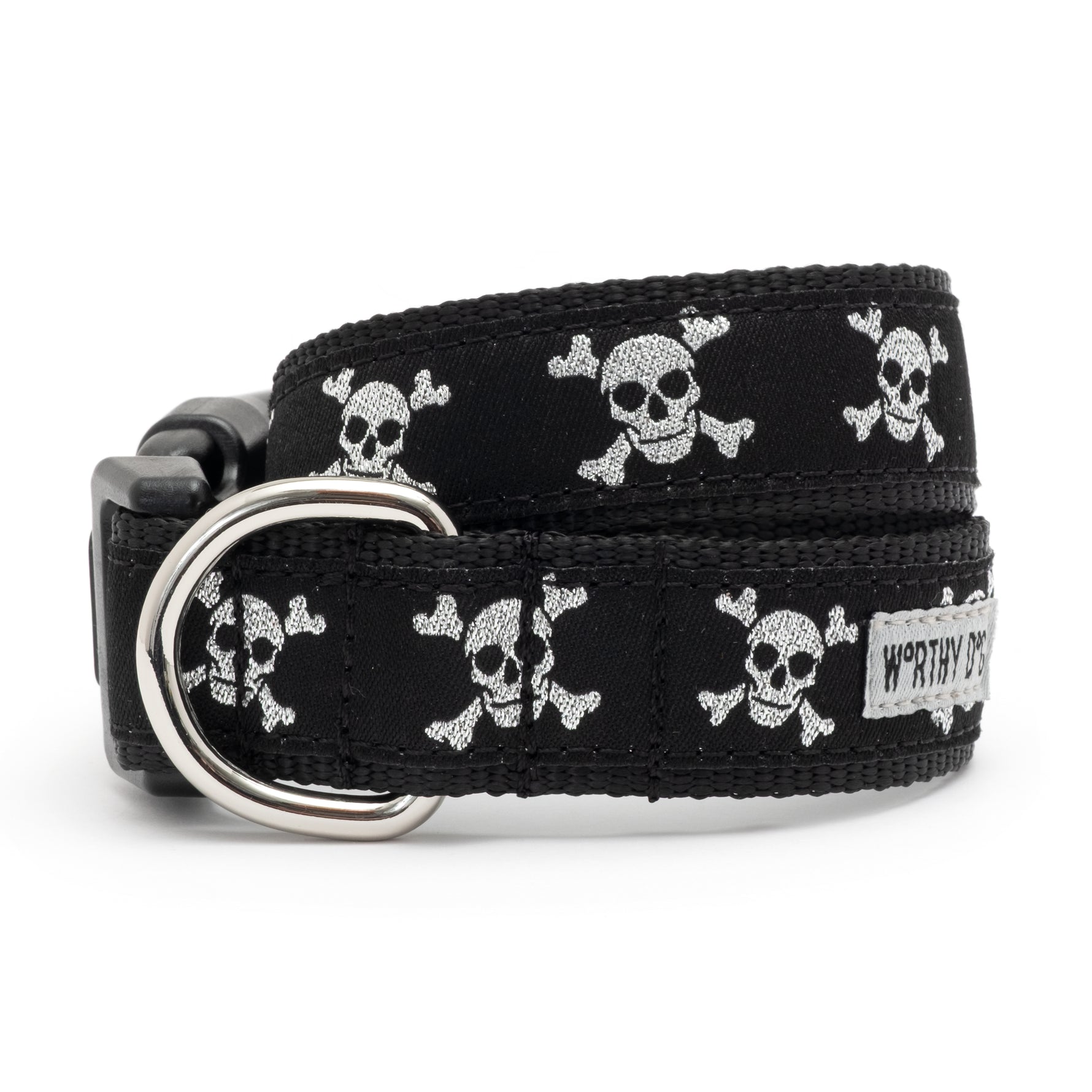 Skull & Crossbones Dog Collar