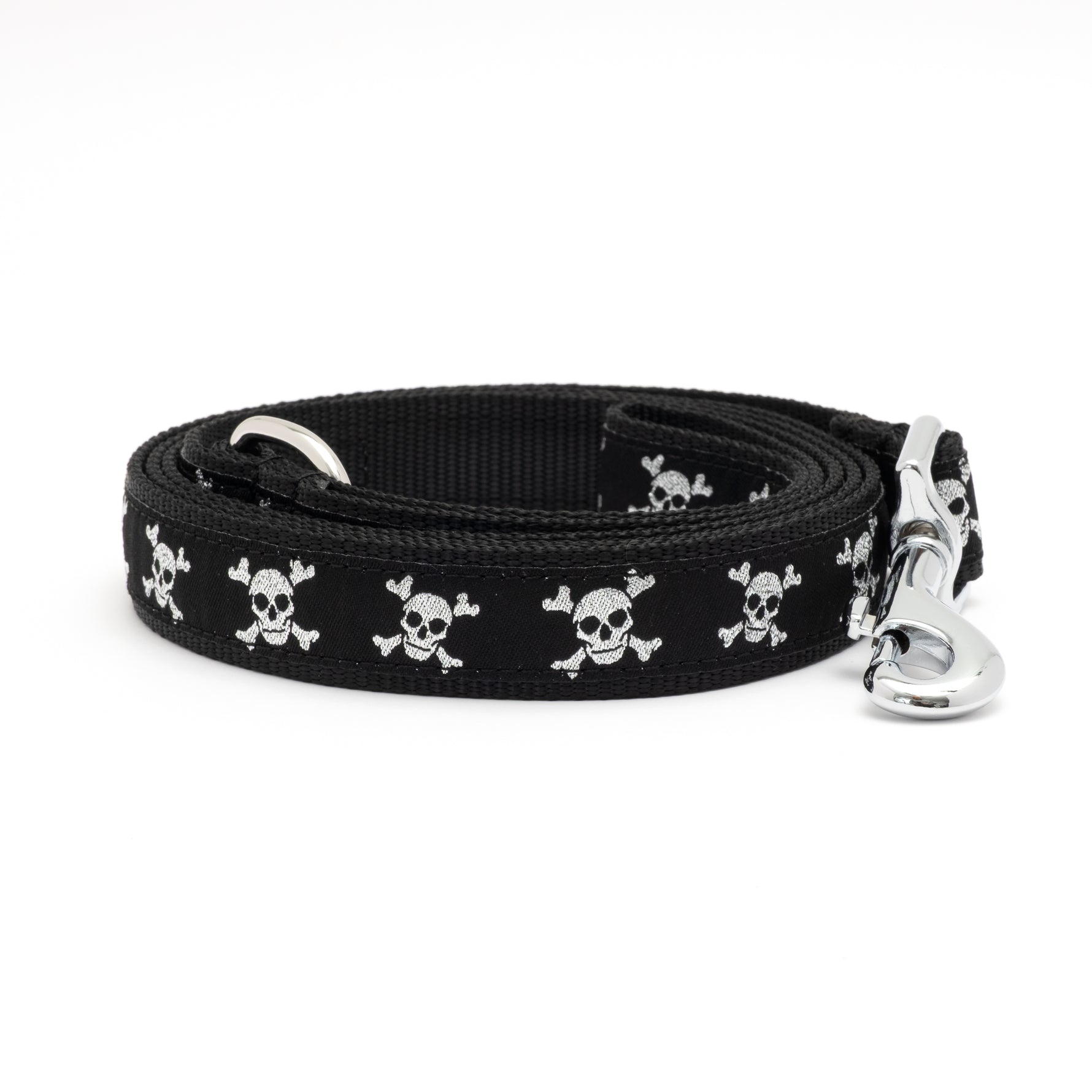 Skull & Crossbones Lead